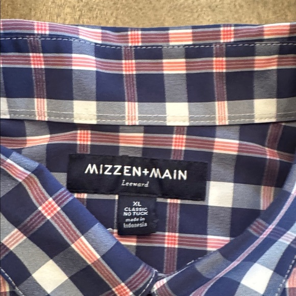 Mizzen+Main Men's Plaid Shirt - Navy and Pink - Picture 7 of 9